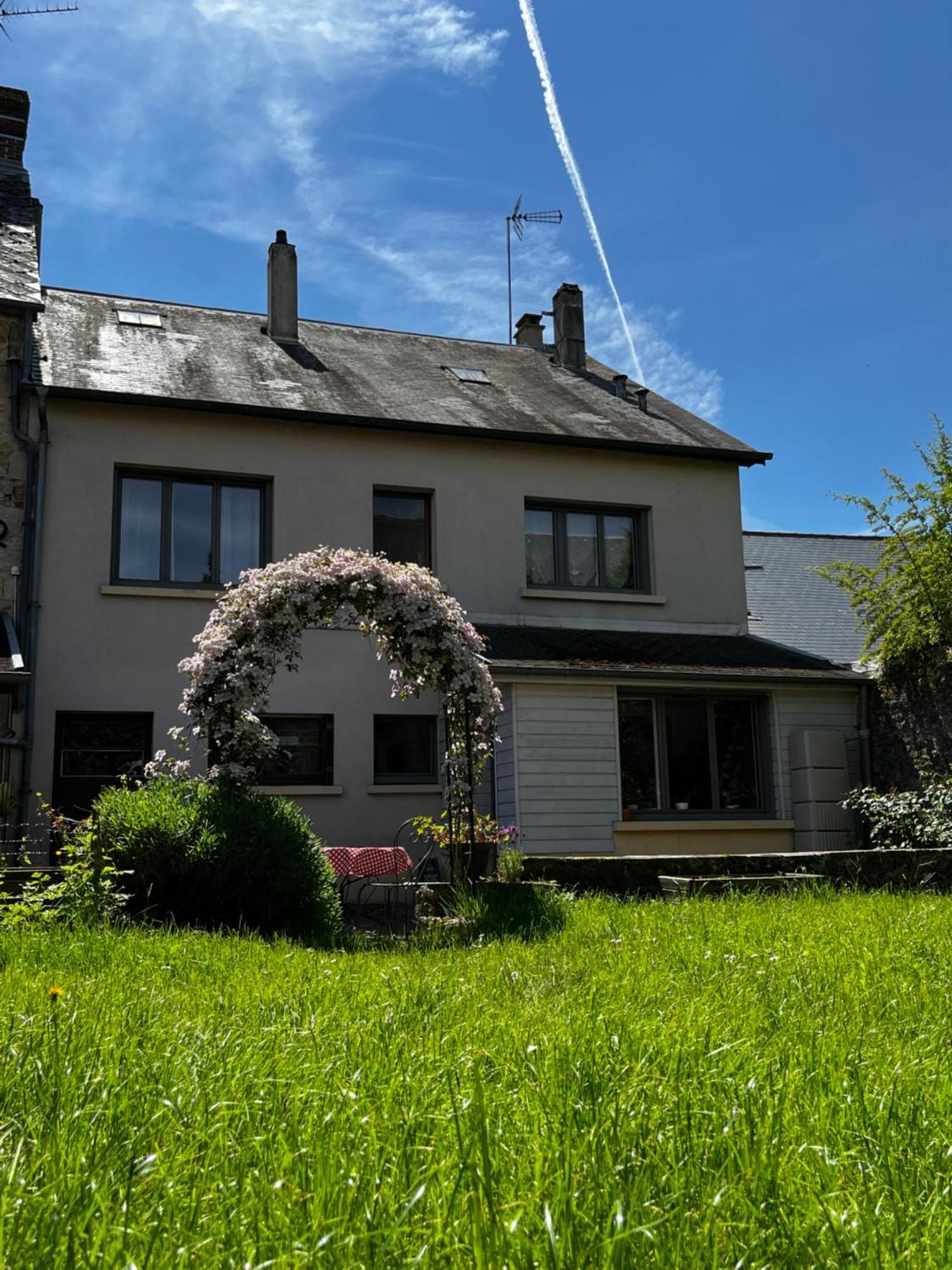 Maison Chaleureuse Avec Jardin - Pause Normande Sées Екстериор снимка
